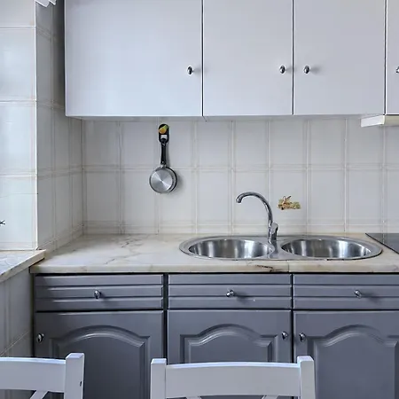 Apartment #411 Sunny 1br Near The Albufeira