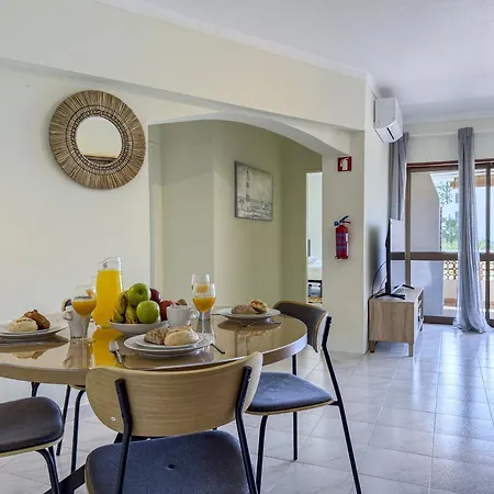#411 Sunny 1br Near The Apartment Albufeira